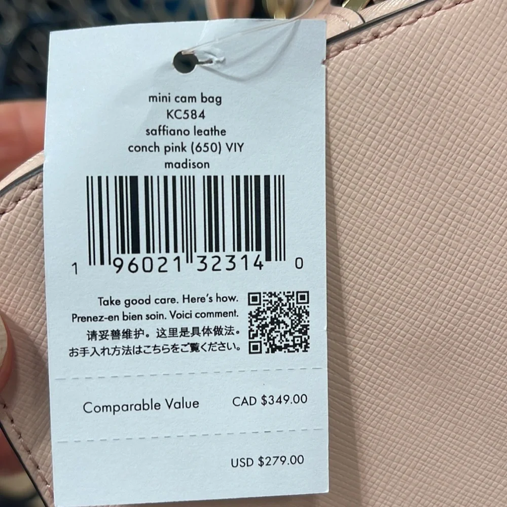 Kate Spade Madison Mini Camera Bag
COLOR:
Conch Pink
NWT - Picture 8 of 16